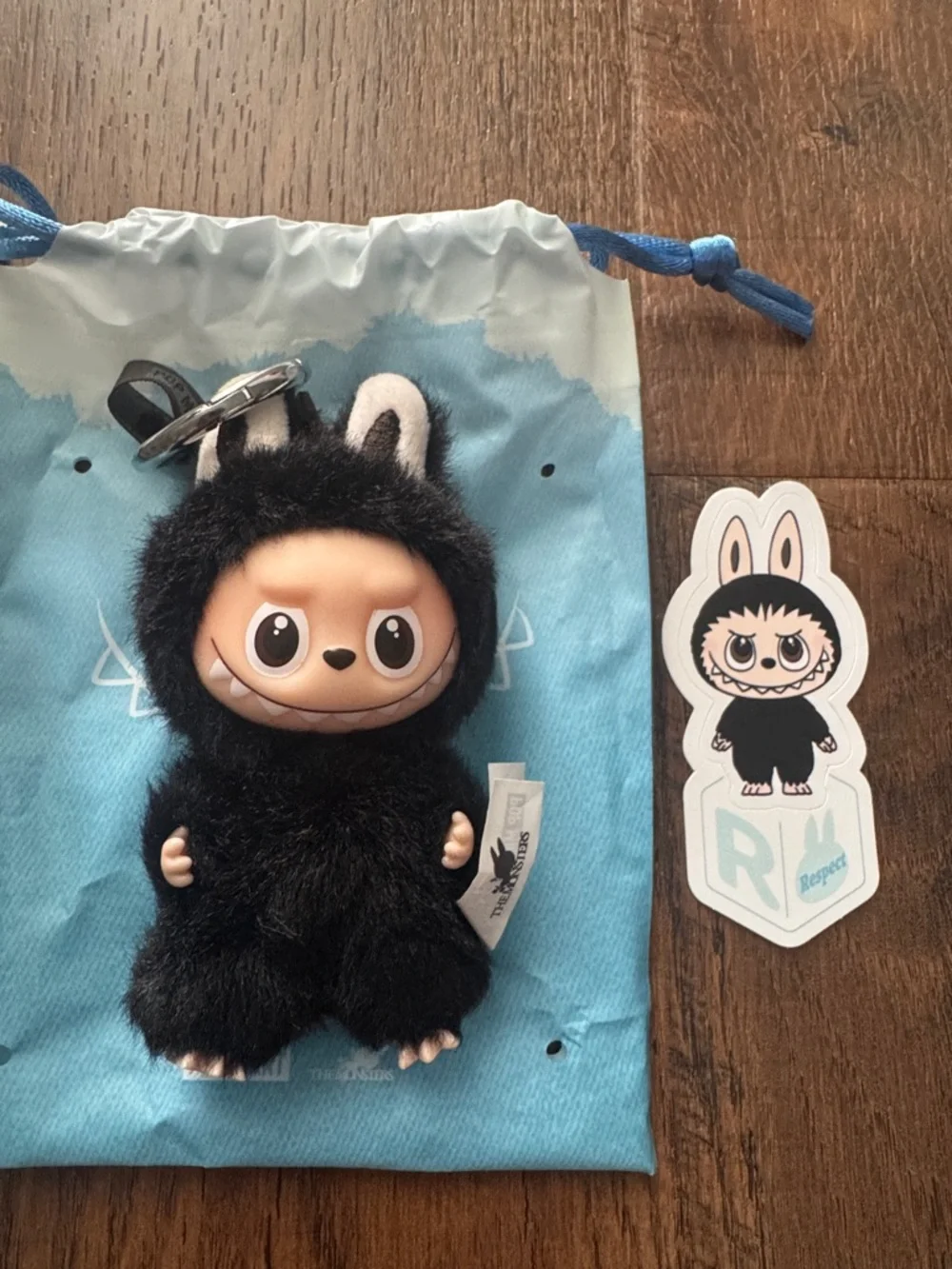 Pin For Love Plush -R - Picture 2 of 2